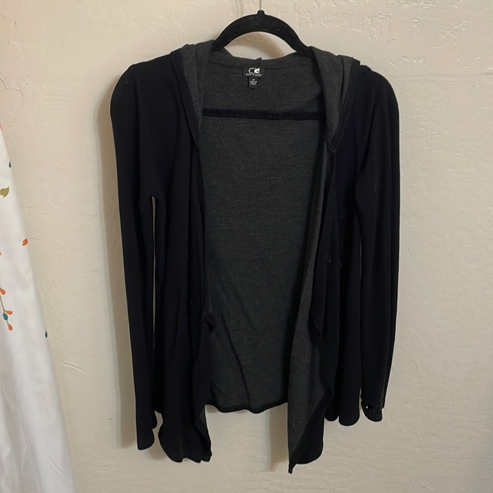 Simple cardigan with hood